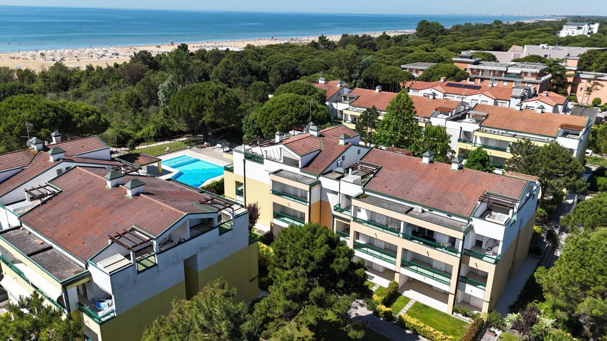 Residenza Le Altane Apartment Bibione Bagian luar foto