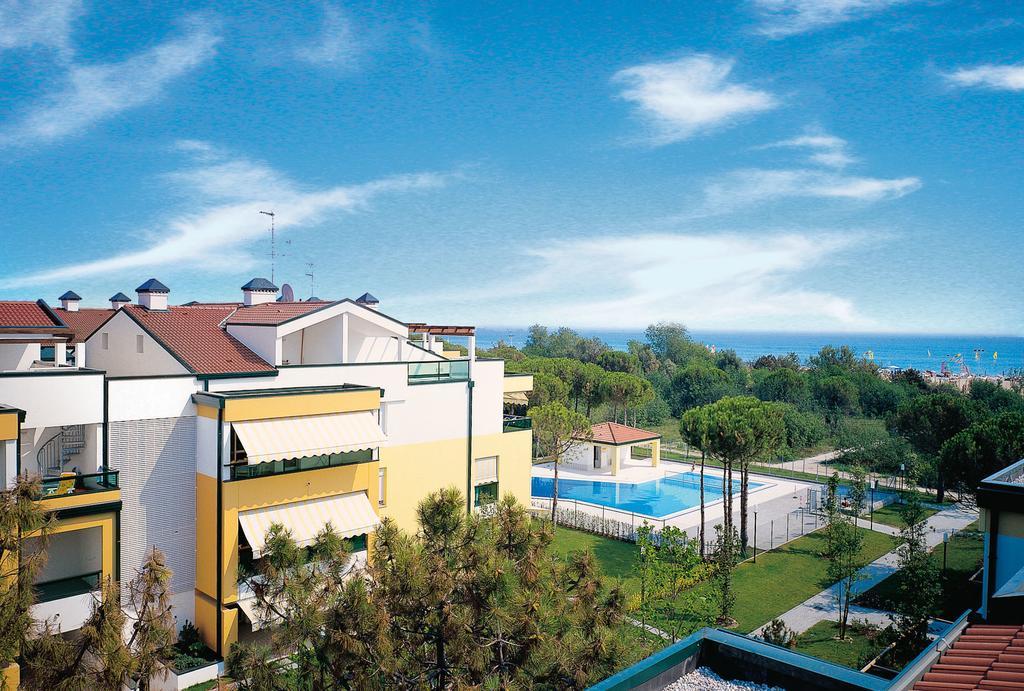 Residenza Le Altane Apartment Bibione Bagian luar foto